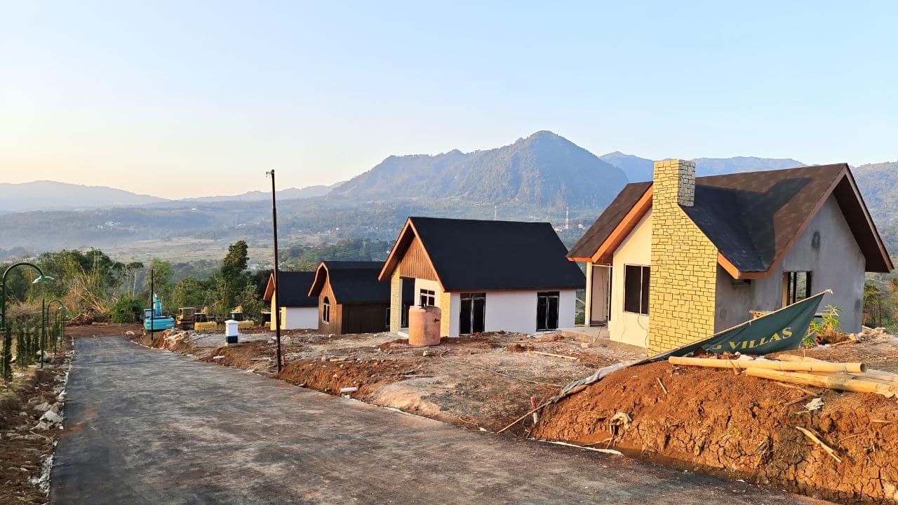 View pegunungan dari kavling The Hanjawong Villas