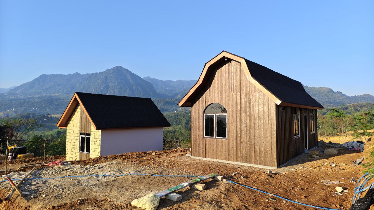 Progres pembangunan villa
